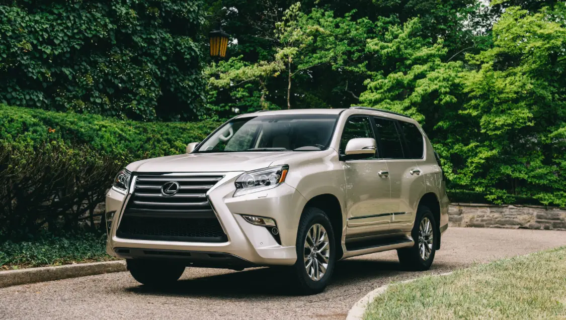 2023 Lexus GX and the Possibility of Hybrid Electric Ride: Spy Photos 2023 Lexus GX Redesign