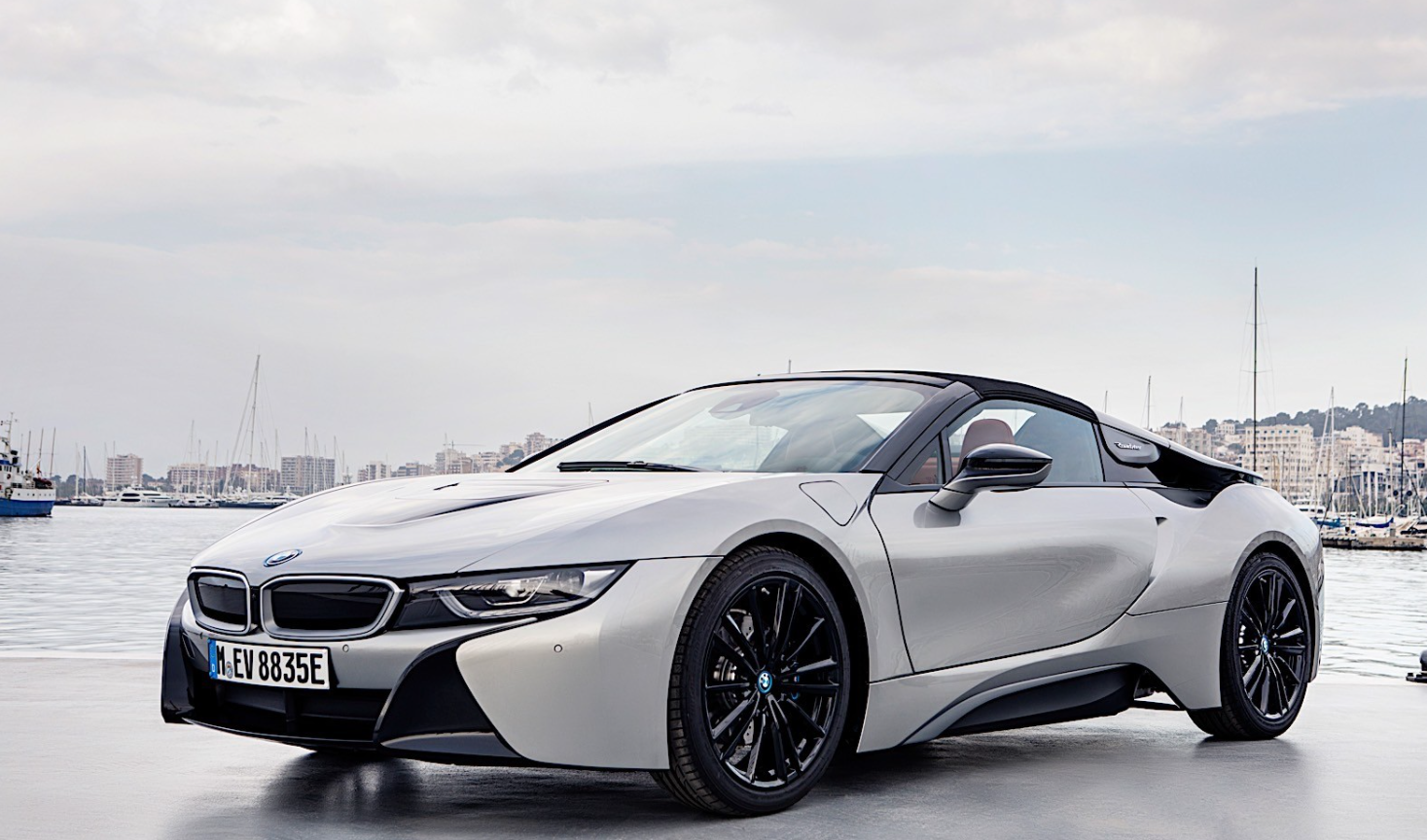 2024 BMW i8 and the More Promising Futuristic Hybrid Sport Car