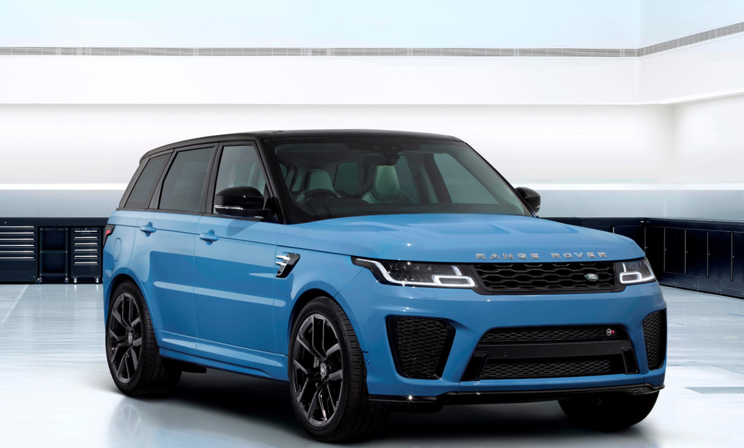 Range Rover Safety Rating 2025