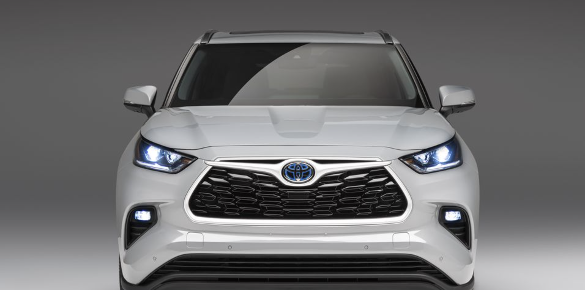 2023 Toyota Highlander Front View