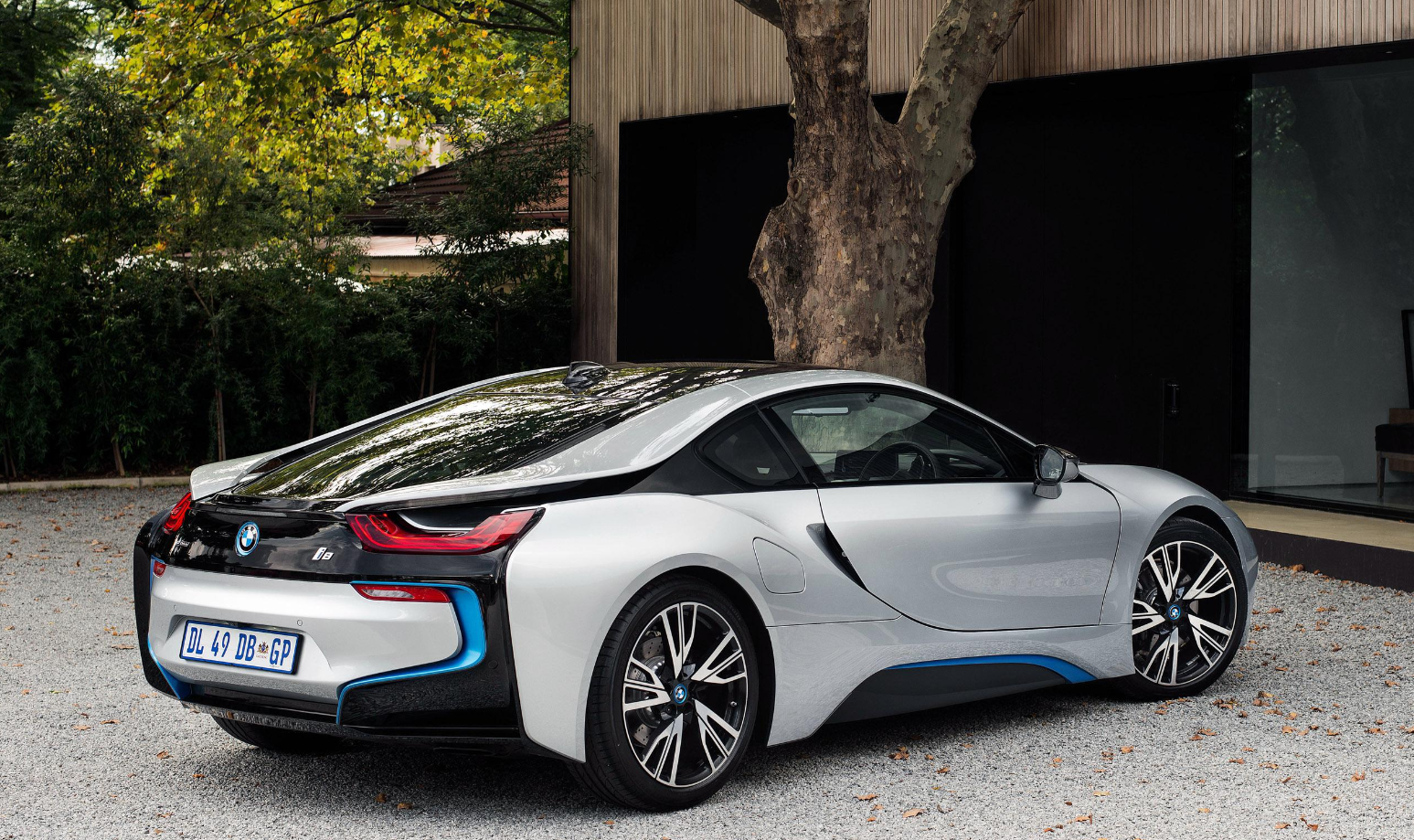 2024 BMW I8 M Engine