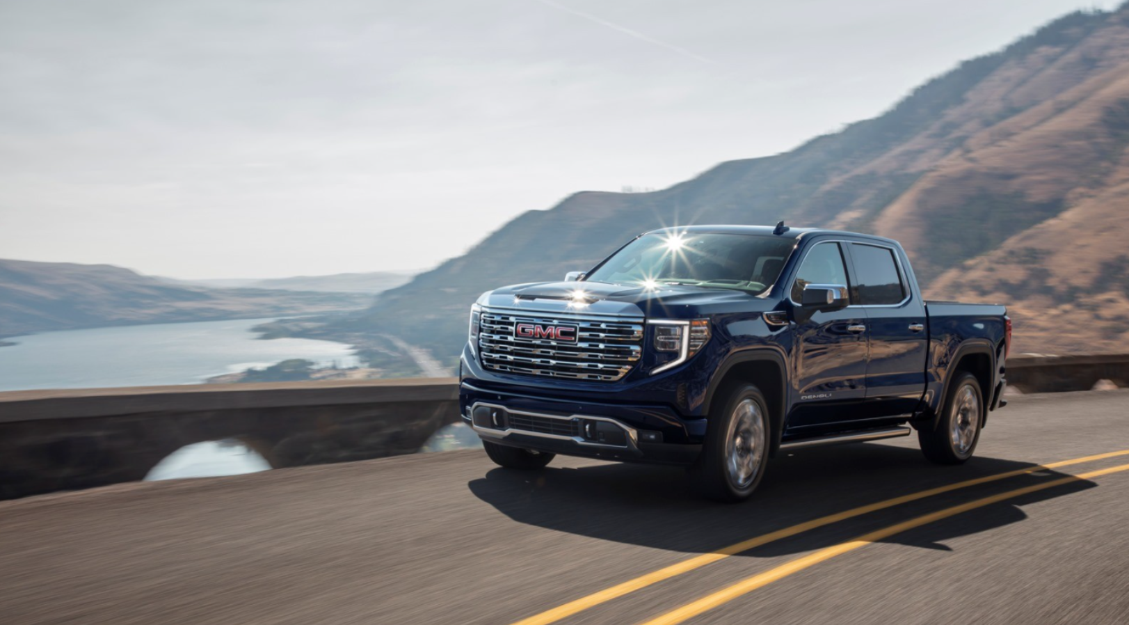 2024 GMC Sierra Exterior