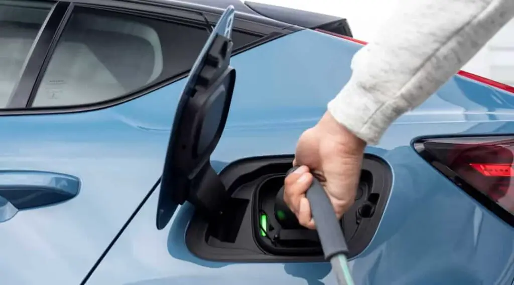 2025 Volvo Electric Crossover is Under Development: Design, Price, Release Date 2025 Volvo electric crossover design battery