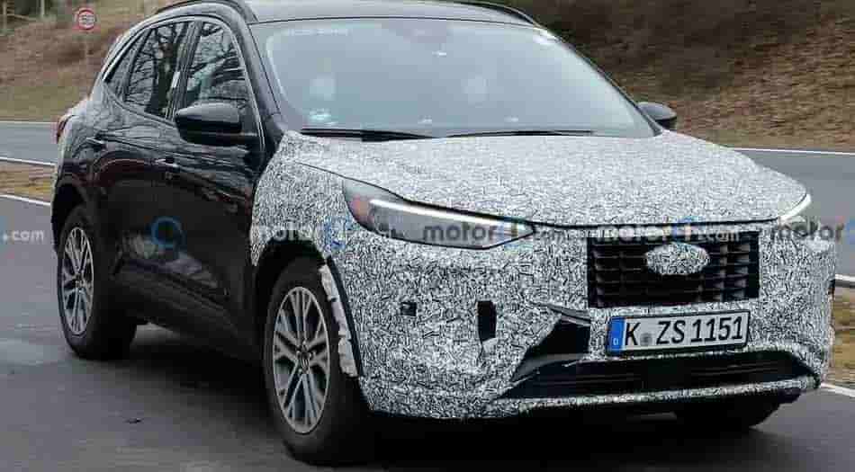 2024 ford kuga spy photos shots