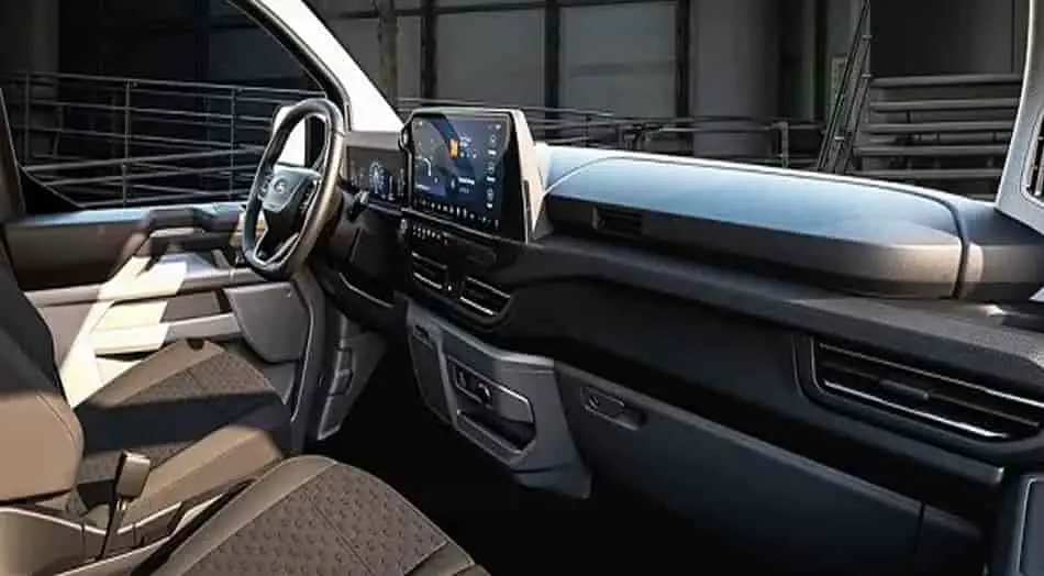 2024 ford tourneo custom interior