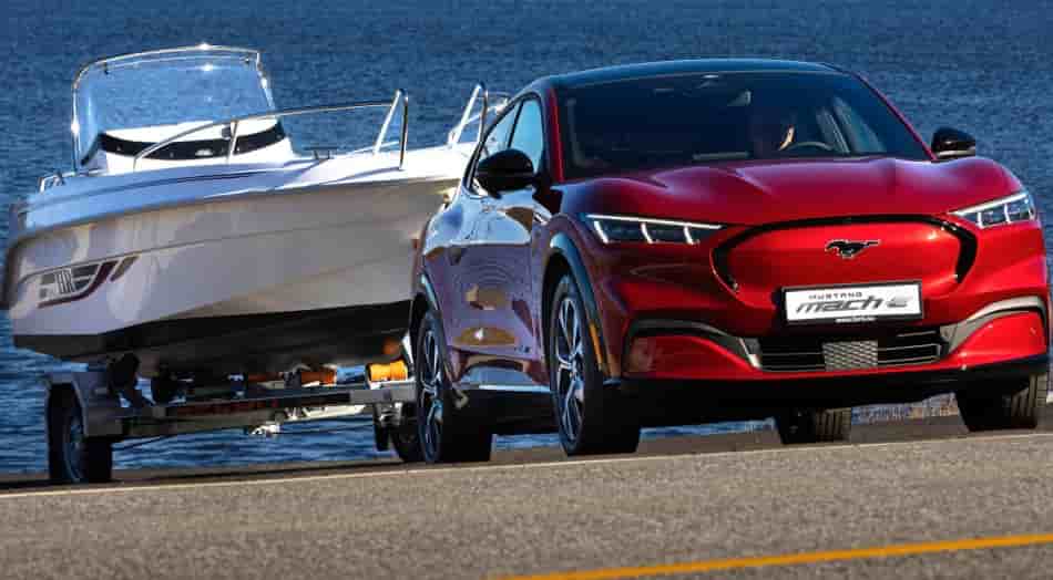 2024 mustang mach e cargo space towing capacity