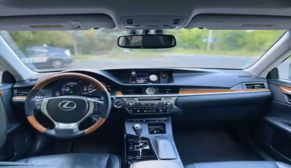 2025 Lexus ES Interior Design, Comfort, Specs & Images