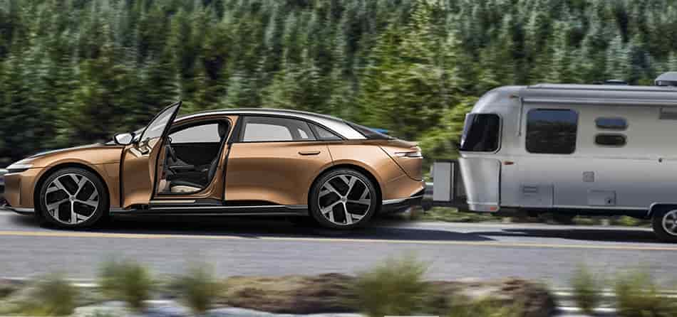 2023 lucid air towing capacity