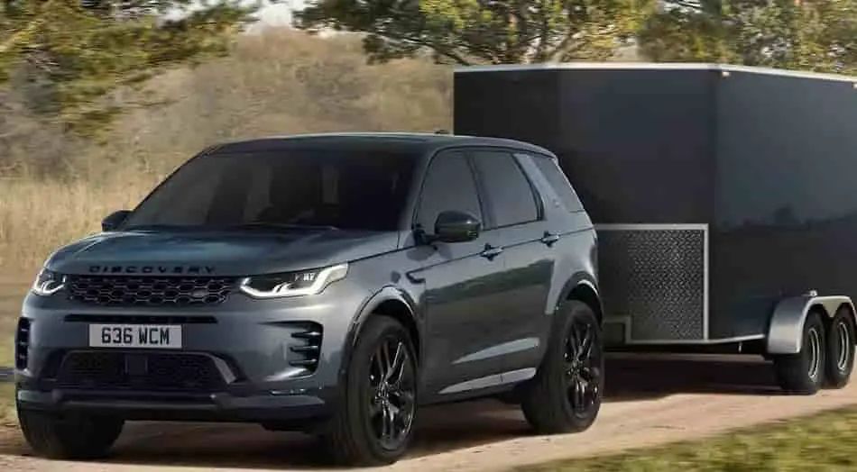 2024 land rover discovery towing capacity