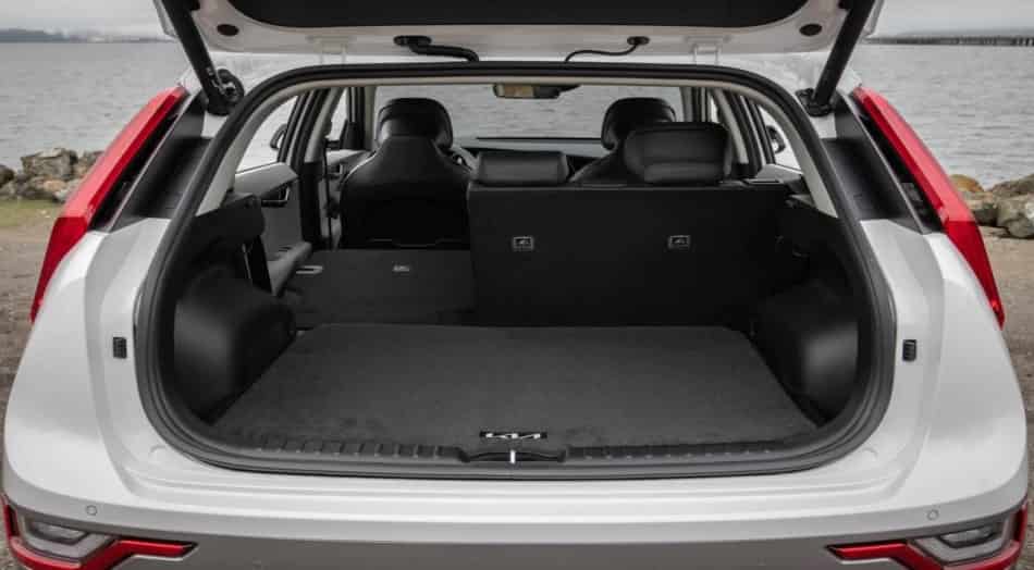 2024 kia niro cargo space